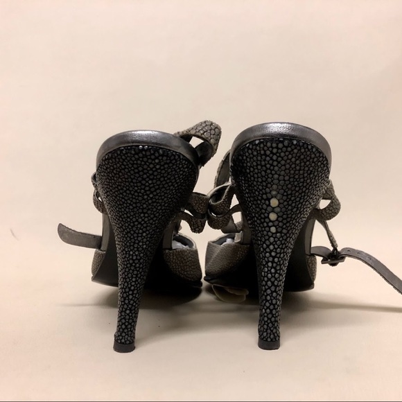 RARE! auth CHANEL stingray SHAGRENE size 38 heels - Picture 4 of 8